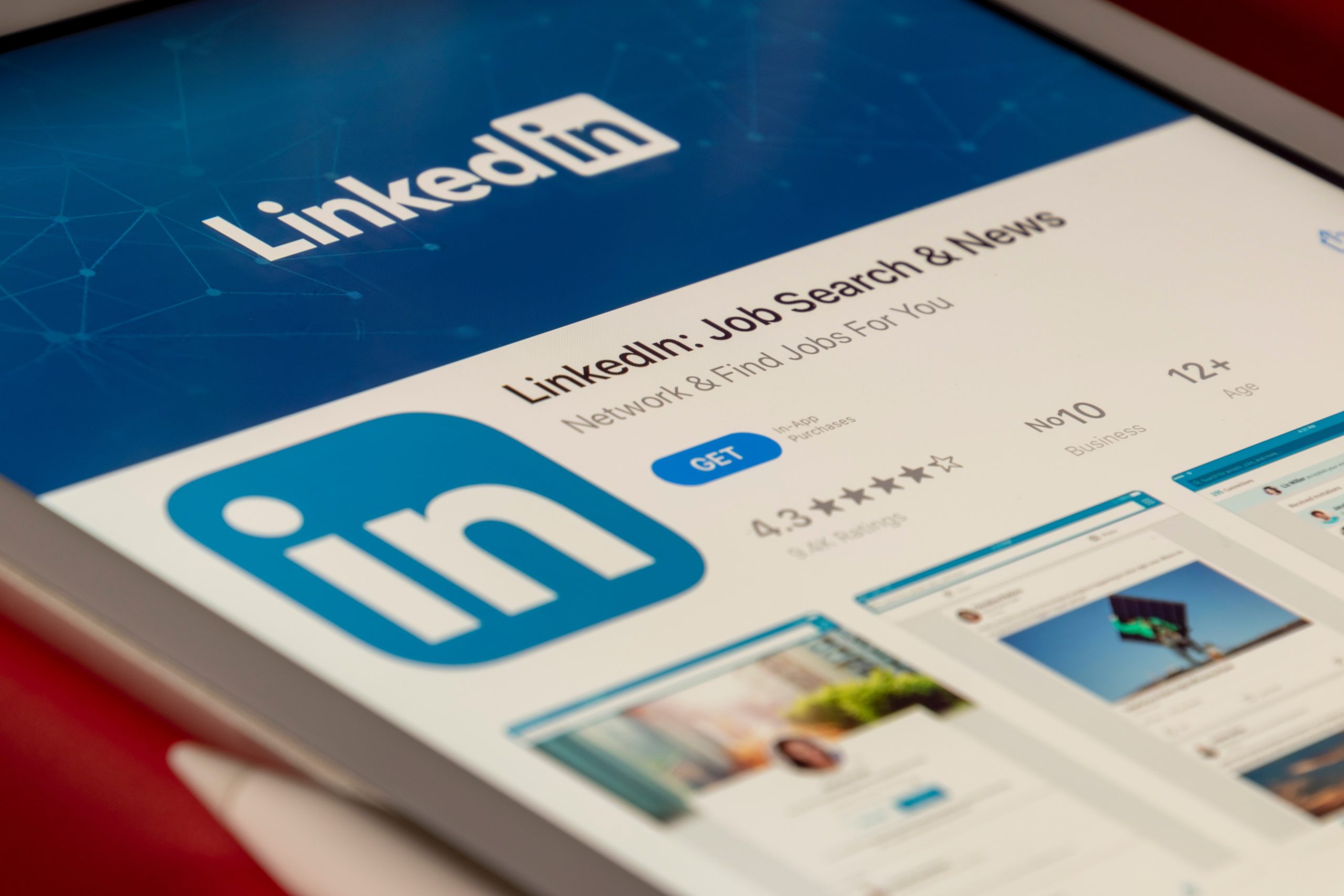 Как правильно оформить профиль в LinkedIn